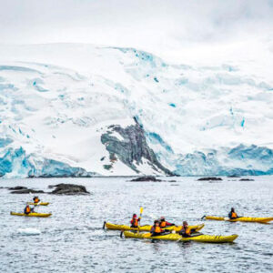 Express Antarctica - Flying over the Drake - Image 3
